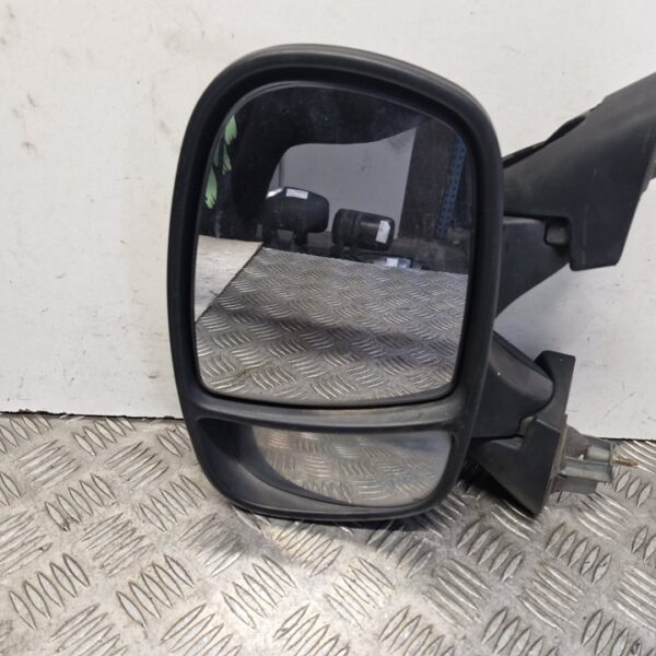 RETROVISOR IZQUIERDO RENAULT TRAFIC II COMBI [010022]