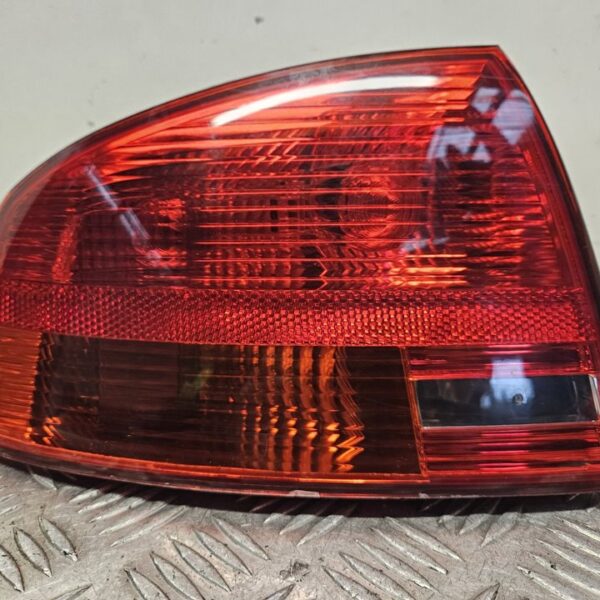 PILOTO TRASERO IZQUIERDO AUDI A4 AVANT (8E) [L965083]