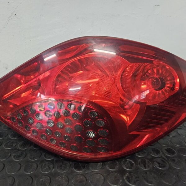 PILOTO TRASERO DERECHO PEUGEOT 207 SW [9649986580]