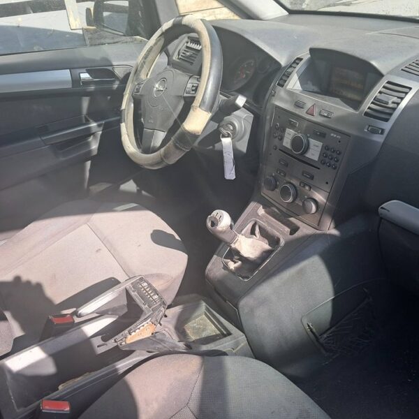 OPEL ZAFIRA B [Cosmo]