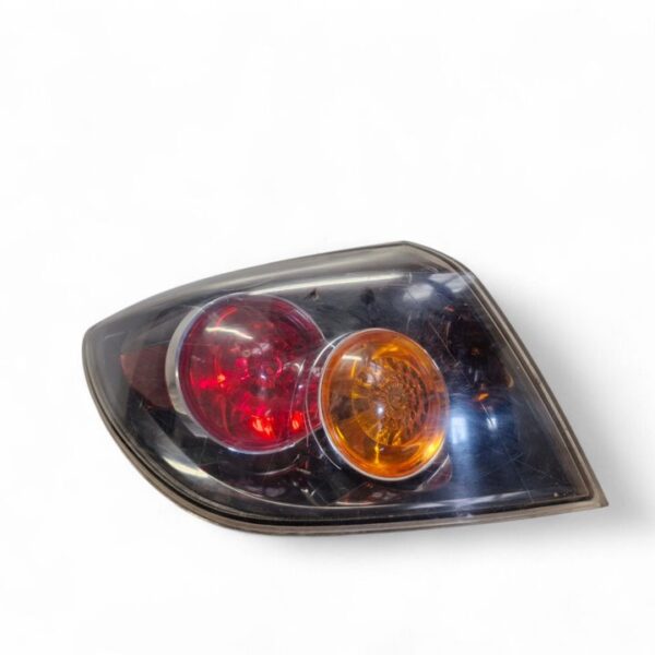 PILOTO TRASERO IZQUIERDO MAZDA 3 BERLINA (BK) [P2912]