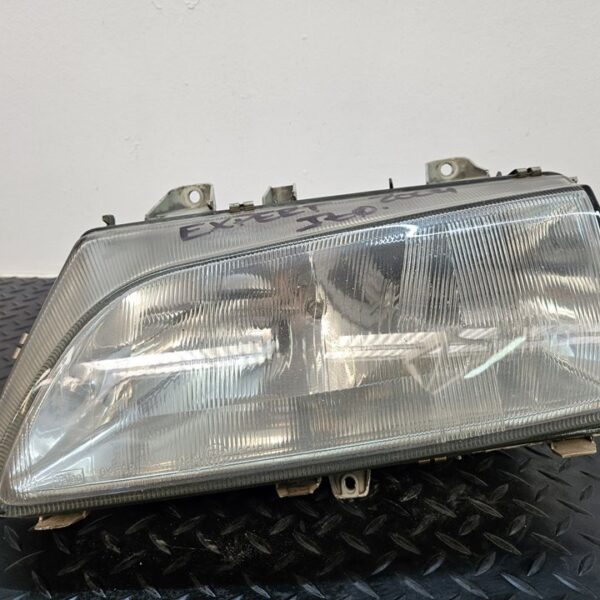 FARO IZQUIERDO PEUGEOT 806 [60979770]