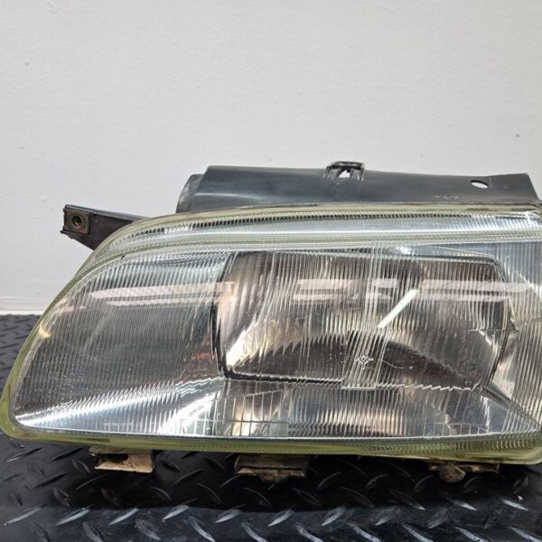 FARO IZQUIERDO PEUGEOT PARTNER (S1)(07.1996) [6204P6]