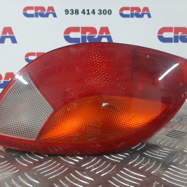 PILOTO TRASERO DERECHO FORD KA (CCQ) [13N004AA]