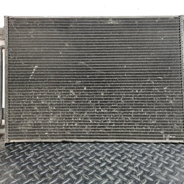 CONDENSADOR / RADIADOR AIRE ACONDICIONADO SEAT LEON (1P1) [1K0820411E]