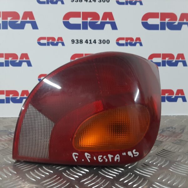 PILOTO TRASERO DERECHO FORD FIESTA BERLINA (DX) [96FG13N004AA]