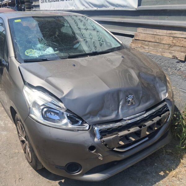 PEUGEOT 208 [Active]