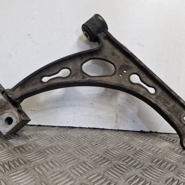 BRAZO SUSPENSION INFERIOR DELANTERO DERECHO SEAT ALTEA (5P1) [1KO407153G]