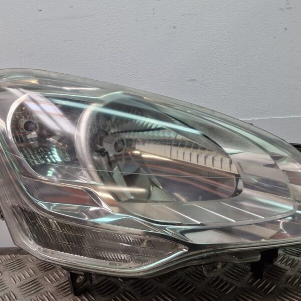 FARO DERECHO CITROEN BERLINGO COMBI [9682828180]