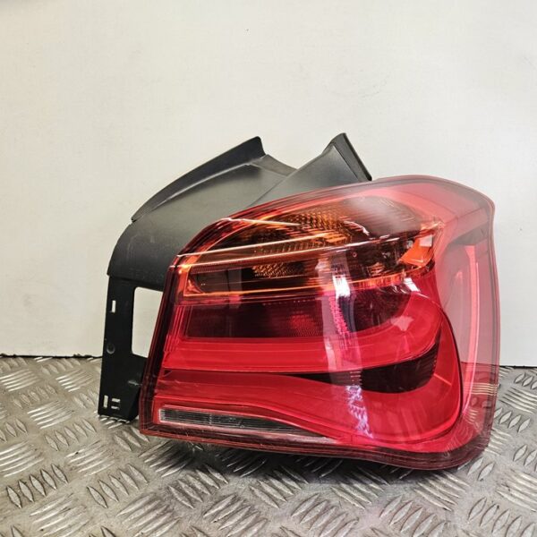 PILOTO TRASERO DERECHO BMW SERIE 1 BERLINA 3P (F21) [03600090]