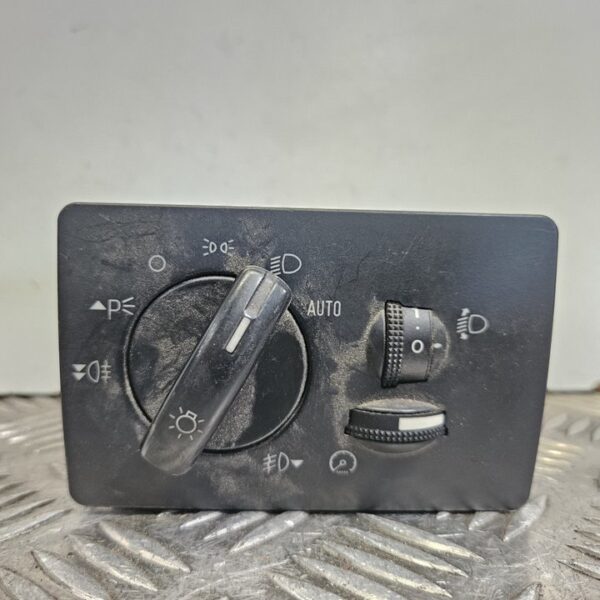 MANDO LUCES FORD FOCUS C-MAX (CAP)(2003) [4M5T13A024CA]