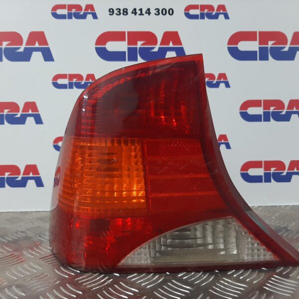 PILOTO TRASERO IZQUIERDO FORD FOCUS BERLINA (CAK) [FFDA]
