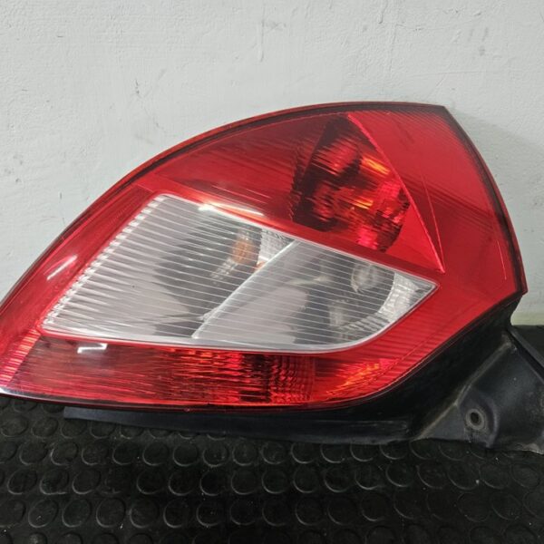 PILOTO TRASERO IZQUIERDO RENAULT MEGANE II GRANDTOUR [89398082]