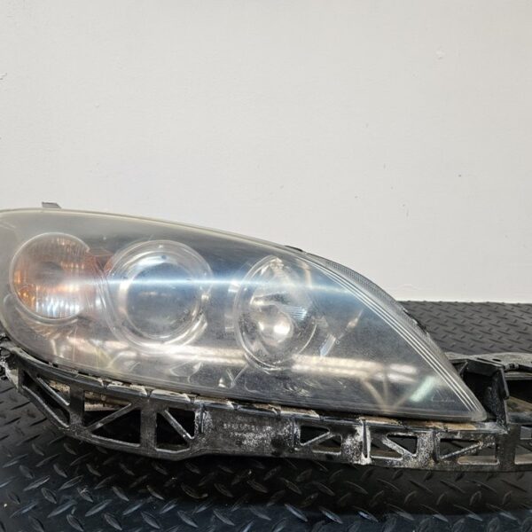 FARO DERECHO MAZDA 3 BERLINA (BK) [W3T15671]