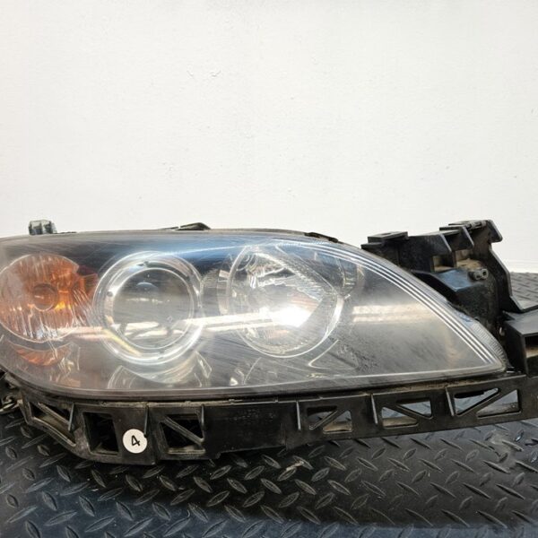 FARO DERECHO MAZDA 3 BERLINA (BK) [SIN REF]