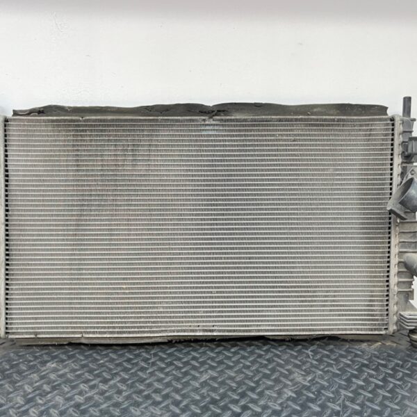 RADIADOR AGUA FORD FOCUS BERLINA (CAP) [3M5H8005TL]