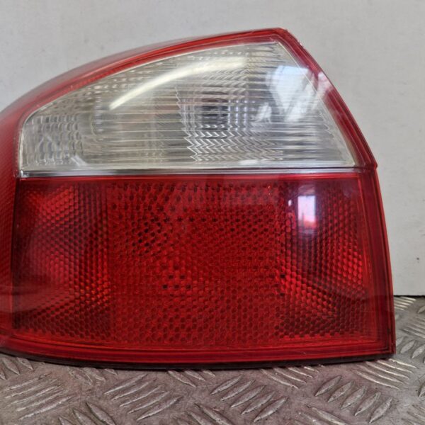 PILOTO TRASERO IZQUIERDO AUDI A4 AVANT (8E) [8E0945095C]