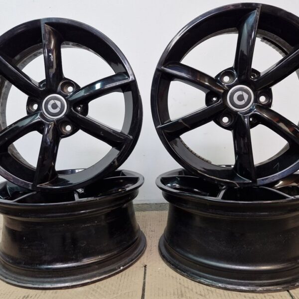 JUEGO LLANTAS SMART FORTWO COUPE [A4514013202]