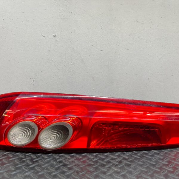 PILOTO TRASERO IZQUIERDO FORD FIESTA (CB1) [6S6113405B]