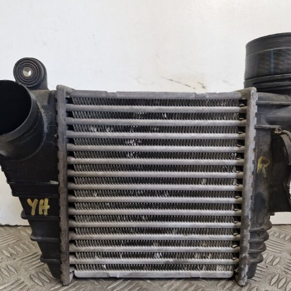 INTERCOOLER VOLKSWAGEN GOLF IV BERLINA (1J1)(10.1997) [1J0145803F]