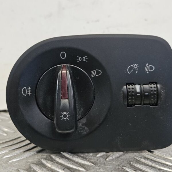 MANDO LUCES SEAT IBIZA BERLINA (6J5) [6J1941531AK]