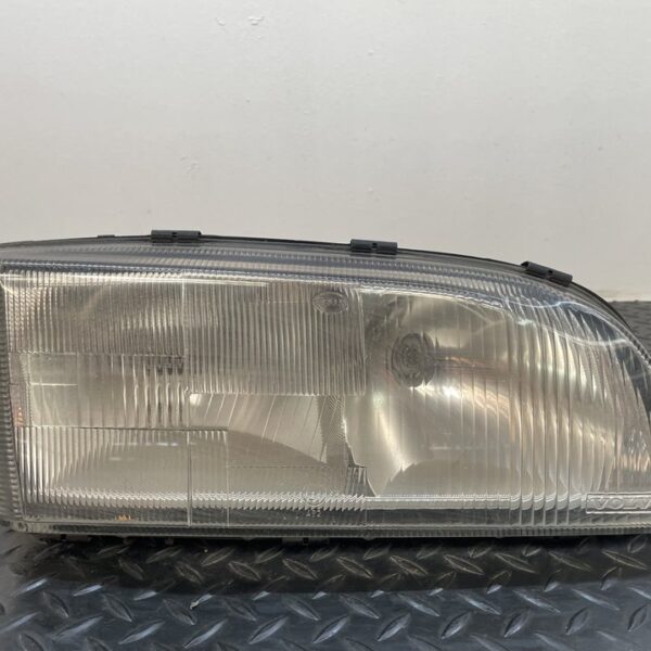 FARO DERECHO VOLVO V70 FAMILIAR [14734400]
