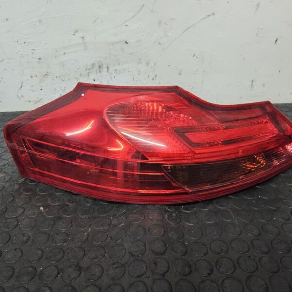 PILOTO TRASERO IZQUIERDO OPEL INSIGNIA BERLINA [366900804]