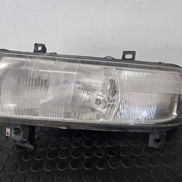 FARO IZQUIERDO RENAULT MASTER BUS [38210748]