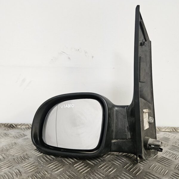 RETROVISOR IZQUIERDO MERCEDES-BENZ VIANO (639) [A6398107416]