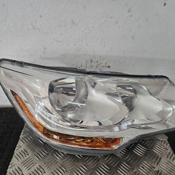 FARO DERECHO CITROEN DS4 [9674903580]