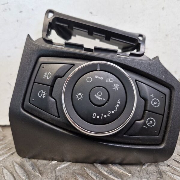 MANDO LUCES FORD FOCUS BERLINA (CB8) [BM5T13A024CC]