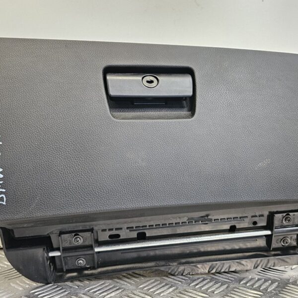GUANTERA BMW SERIE 3 BERLINA (E90) [51167075479]