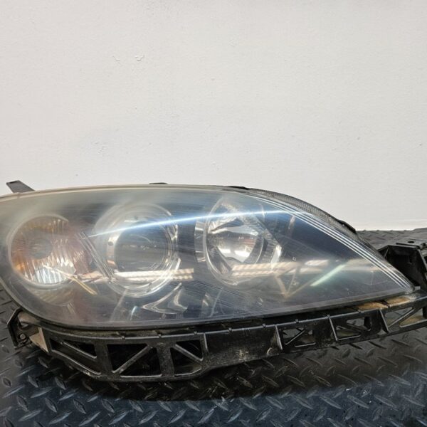 FARO DERECHO MAZDA 3 BERLINA (BK) [P2951]