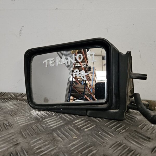 RETROVISOR IZQUIERDO NISSAN TERRANO (WD21) [0188397]