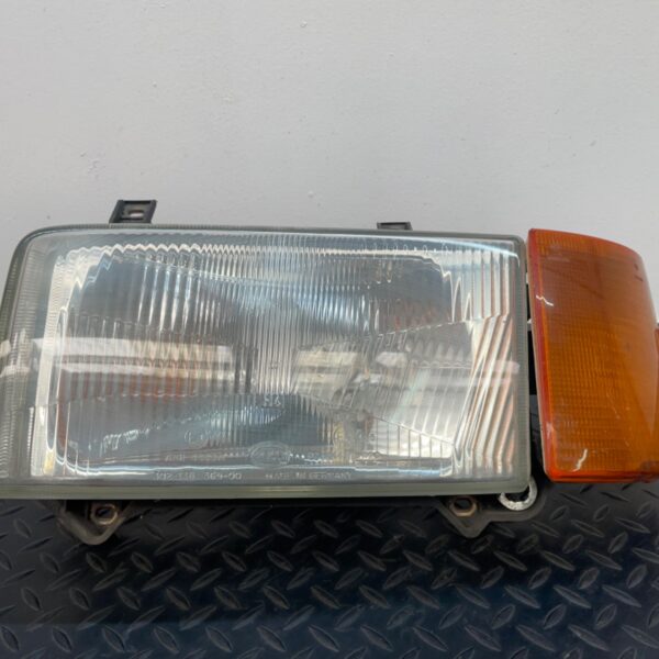 FARO IZQUIERDO VOLKSWAGEN T4 TRANSPORTER BUS [7R0144437]