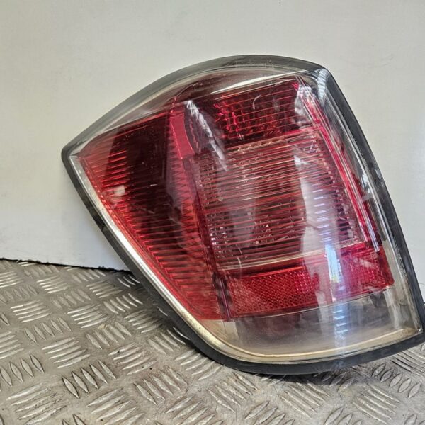 PILOTO TRASERO IZQUIERDO OPEL ASTRA H BERLINA [11A510D]