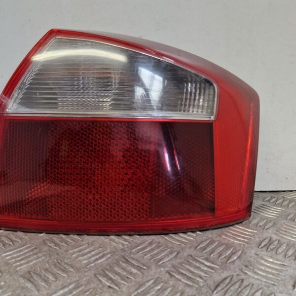 PILOTO TRASERO DERECHO AUDI A4 AVANT (8E) [8E0945096C]