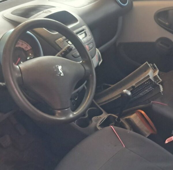 PEUGEOT 107 [RC-Line]