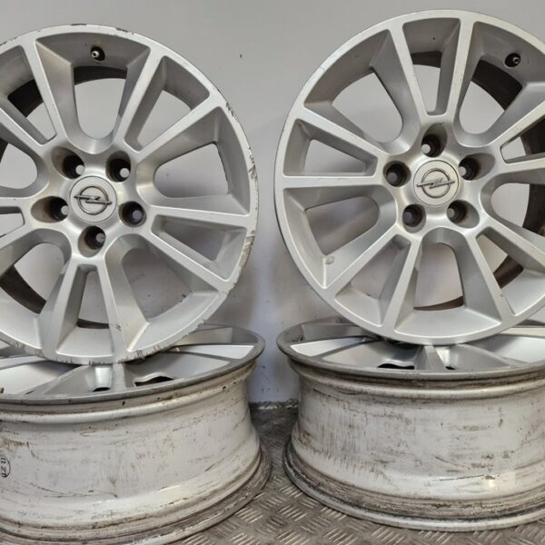 JUEGO LLANTAS OPEL ZAFIRA B [13120652]