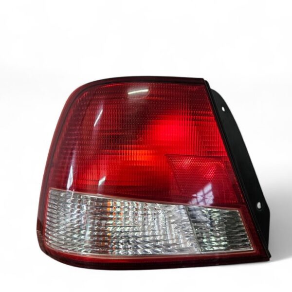 PILOTO TRASERO IZQUIERDO HYUNDAI ACCENT (LC) [9240125020]