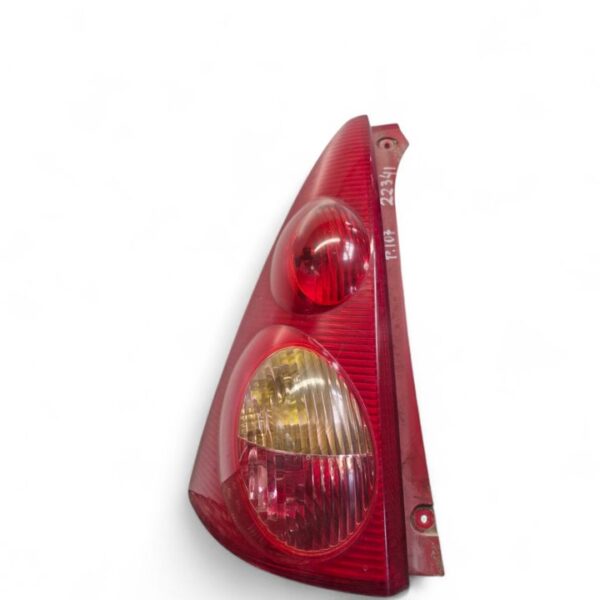 PILOTO TRASERO IZQUIERDO PEUGEOT 107 [815600H040]