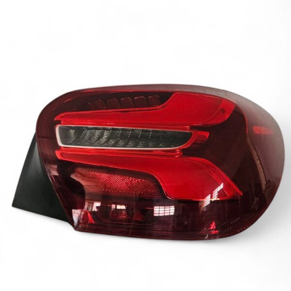 PILOTO TRASERO DERECHO MERCEDES-BENZ CLASE A (BM 176) [A1769065100]