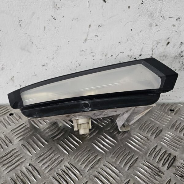 PILOTO DELANTERO DERECHO   [5801874639]