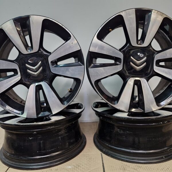 JUEGO LLANTAS CITROEN C3 AIRCROSS [9813075077]