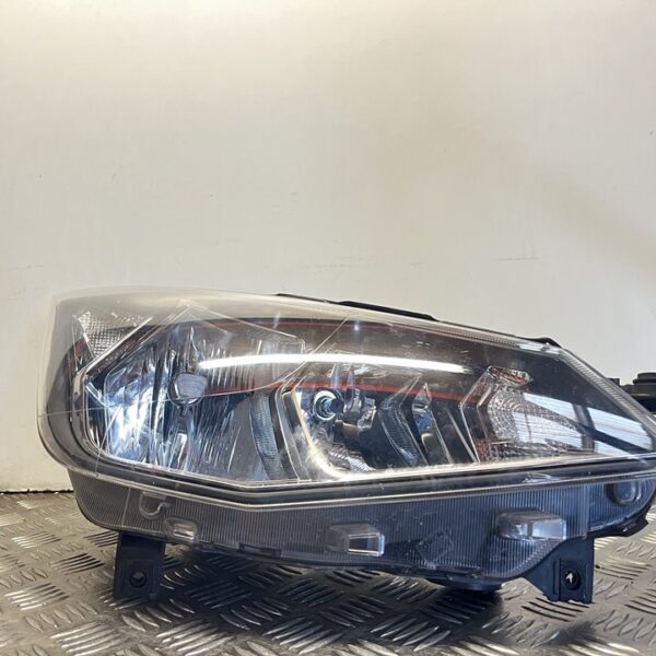 FARO DERECHO SEAT IBIZA (KJ1) [6F1941006A]