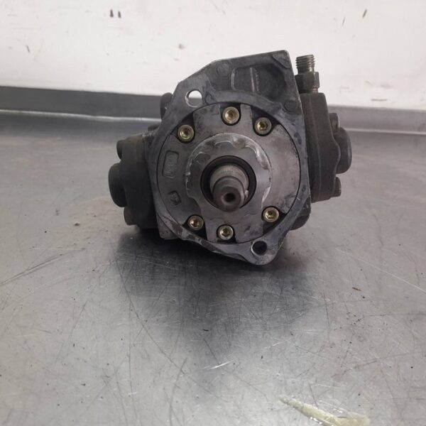 BOMBA INYECCION TOYOTA COROLLA (E12) [2210006010]