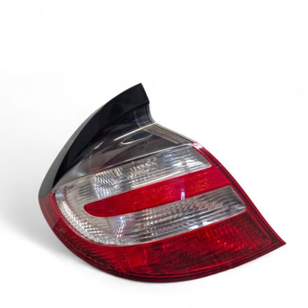 PILOTO TRASERO IZQUIERDO MERCEDES-BENZ CLASE C (BM 203) SPORTCOUPE [A2038201077]