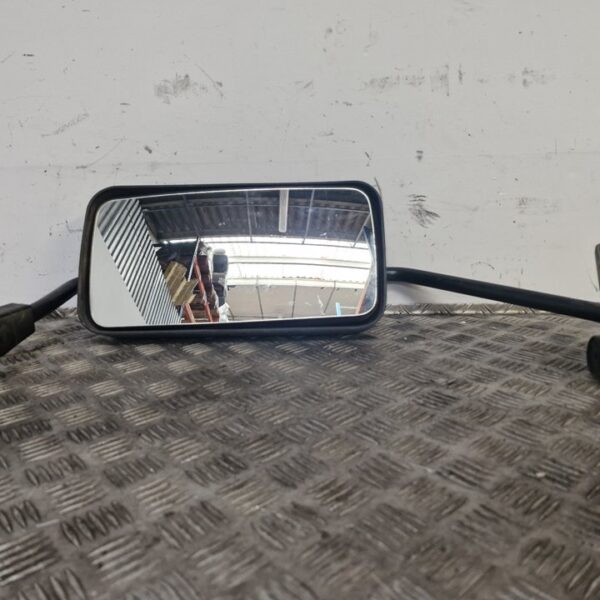 RETROVISOR DERECHO NISSAN CABSTAR E [SIN REFF]