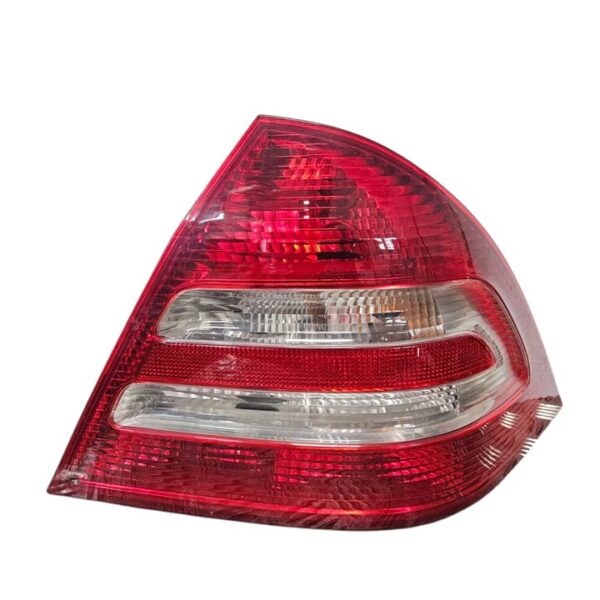 PILOTO TRASERO DERECHO MERCEDES-BENZ CLASE C (BM 203) BERLINA [2038202064R]