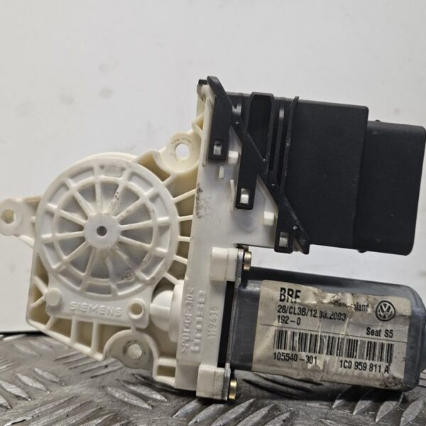 MOTOR ELEVALUNAS TRASERO IZQUIERDO SEAT LEON (1M1) [1C0959811A]